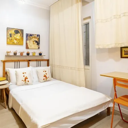 Apartment Lovely Flat Near Taksim Square In Cihangir Istanbul